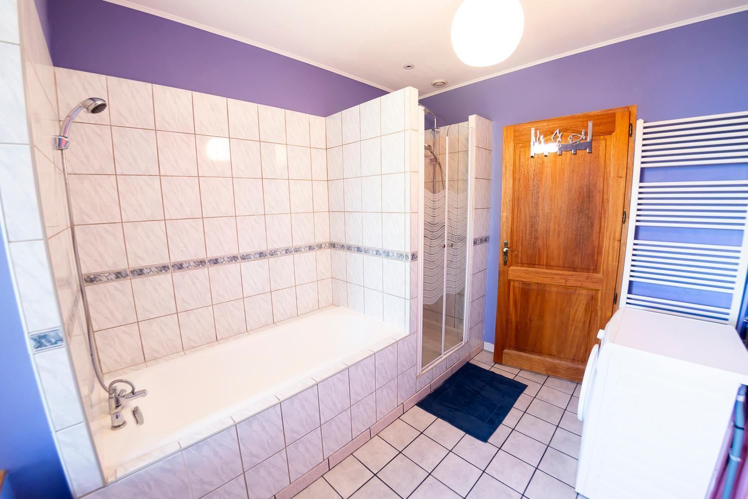 L'Enchantraine - Gite Tout Confort Et Tarif Tout Inclus - Appartement Spacieux Et Accueillant Sur Эпиналь Экстерьер фото