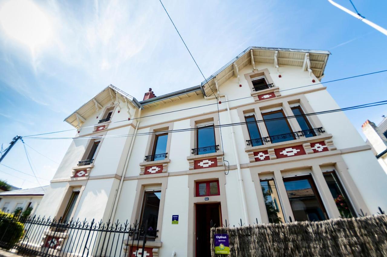 L'Enchantraine - Gite Tout Confort Et Tarif Tout Inclus - Appartement Spacieux Et Accueillant Sur Эпиналь Экстерьер фото